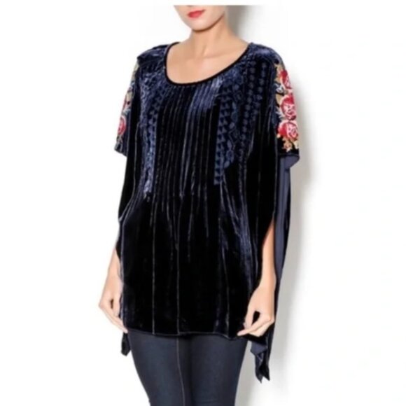 Johnny Was Velvet Pintuck Top Rose Embroidered Poncho Tunic Floral Joy Kimiko - Picture 1 of 5